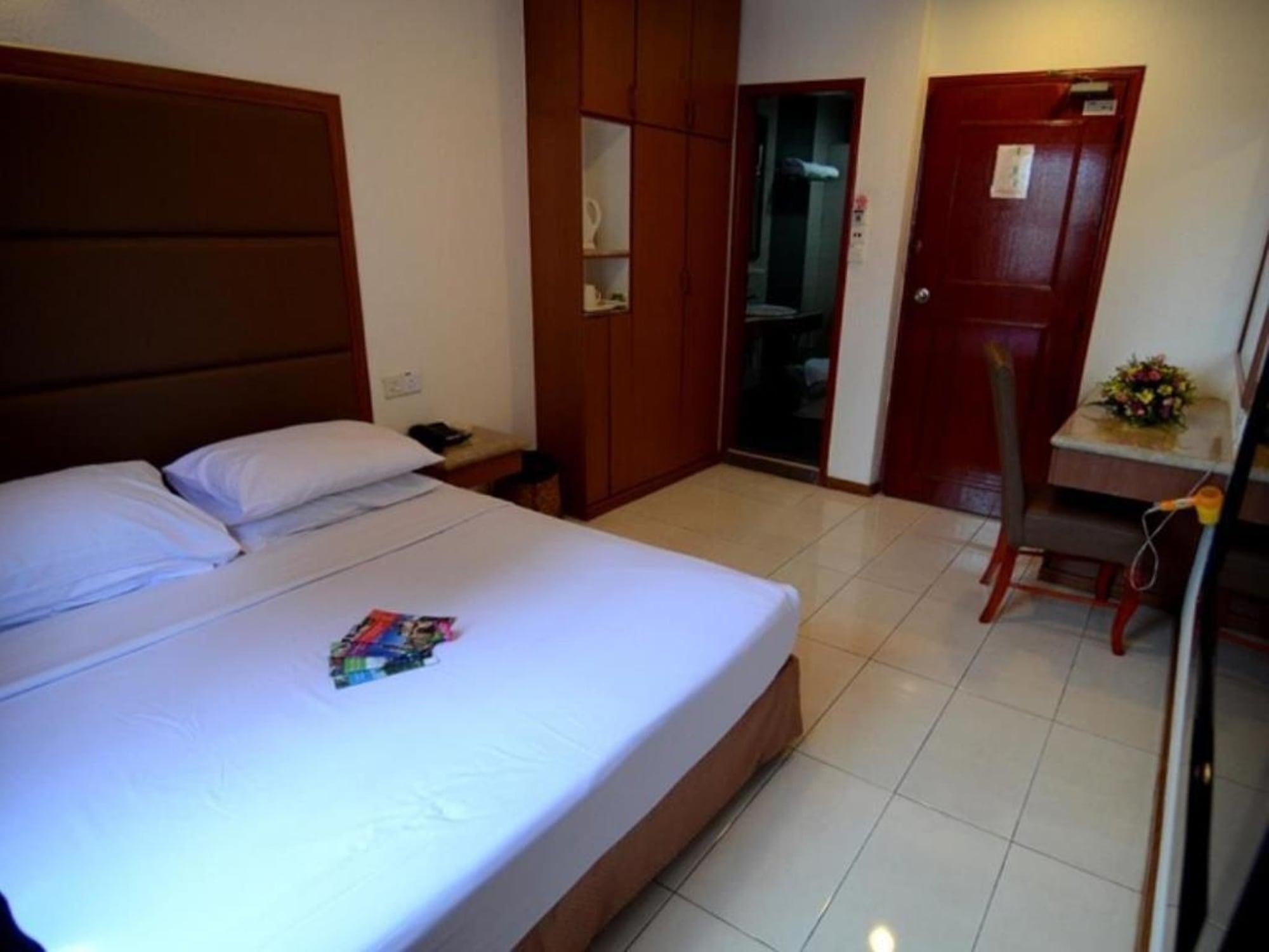 Crystal Lodge Kota Bharu Ngoại thất bức ảnh