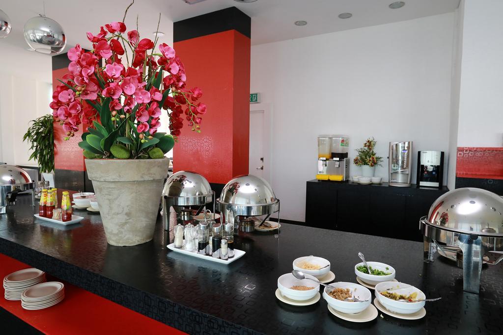 Crystal Lodge Kota Bharu Ngoại thất bức ảnh
