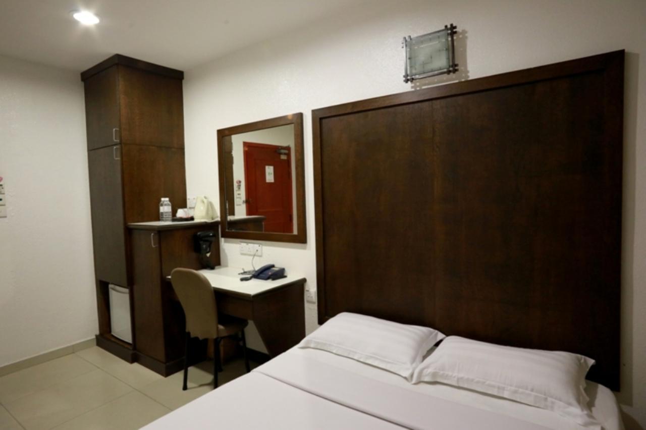 Crystal Lodge Kota Bharu Ngoại thất bức ảnh