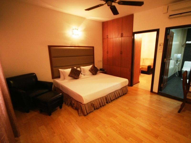 Crystal Lodge Kota Bharu Ngoại thất bức ảnh